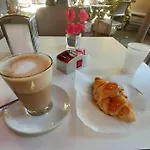 Erifra Piccolo 4* Cosenza