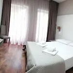 Erifra Piccolo 4*