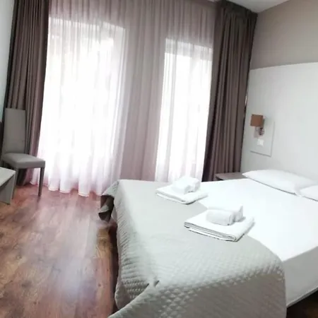 Erifra Piccolo Bed & Breakfast 4*