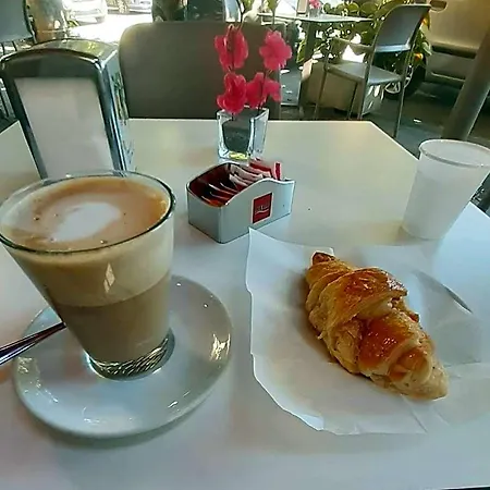 Erifra Piccolo 4*