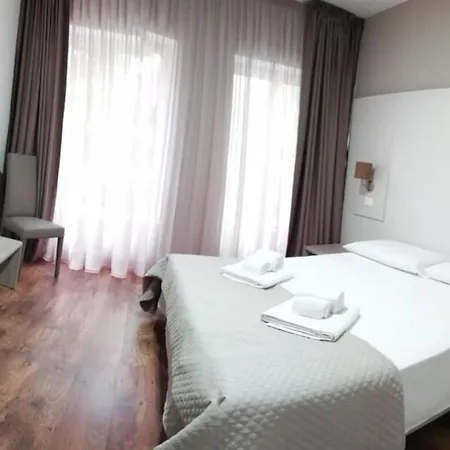 Erifrà Piccolo 4*