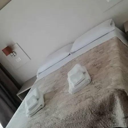 Bed and breakfast Erifra Piccolo 4*