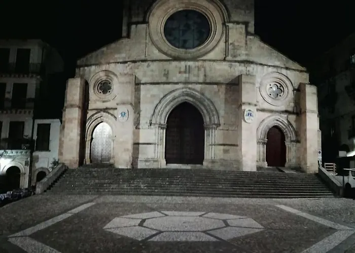 Erifra Piccolo 住宿加早餐酒店 科森扎