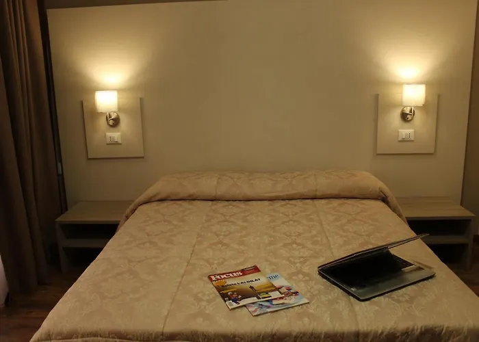 Erifra Piccolo 住宿加早餐酒店 科森扎