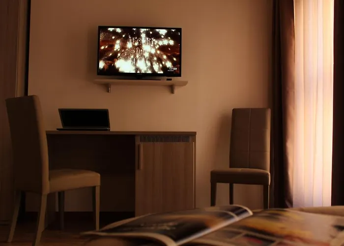 Erifra Piccolo 科森扎